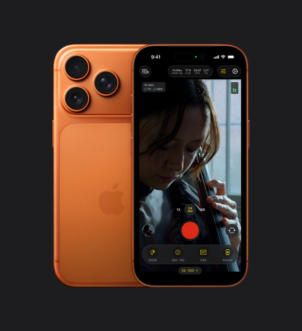 Tela do iPhone 17 Pro mostrando o formato ProRes RAW ao gravar uma mulher tocando violoncelo